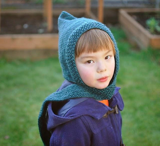 Free Pattern from amirisu - Pixie Scarf Hat